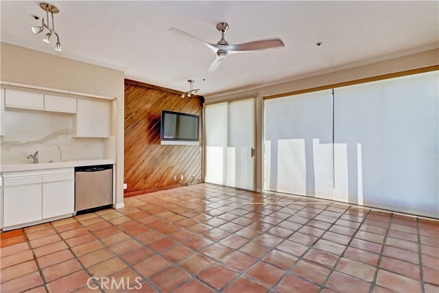 Building Photo - 230 Lille Ln