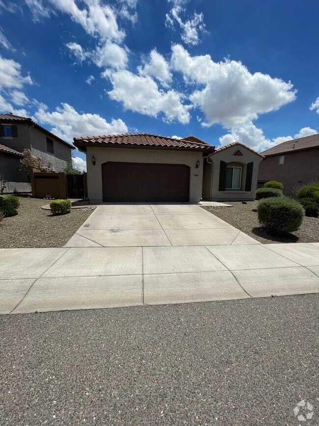 Building Photo - READY TO VIEW NOW-RARE FIND! Fireside at N...