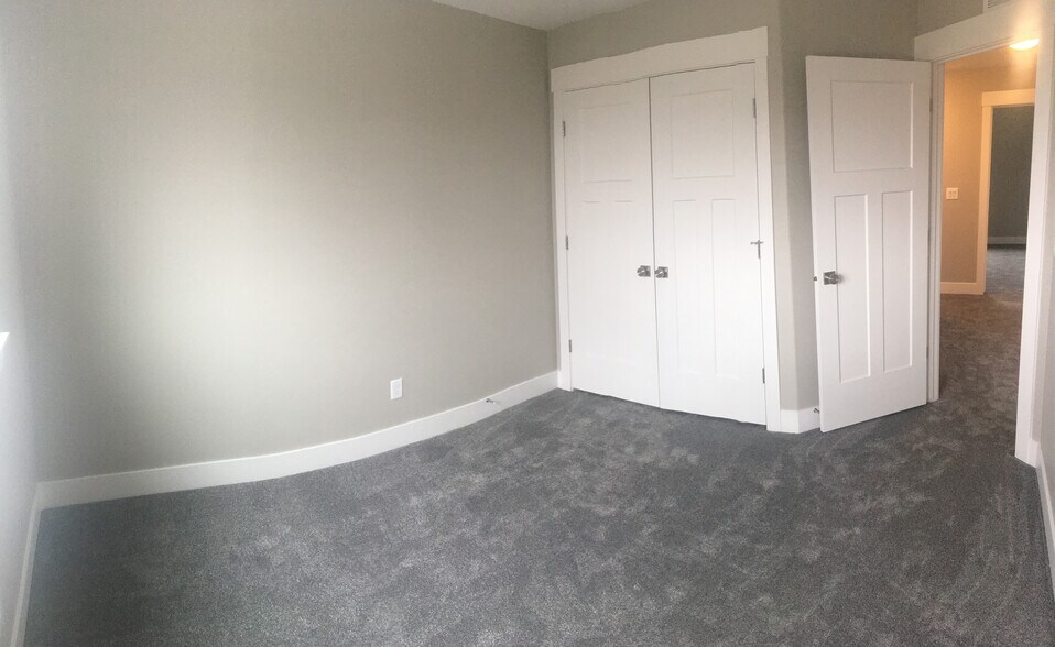 bedroom 2 - 10668 N 36th E