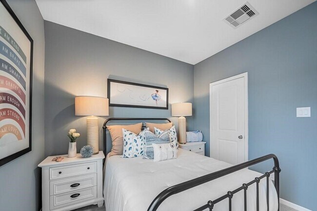 Building Photo - 21827 Black Tulip Ln