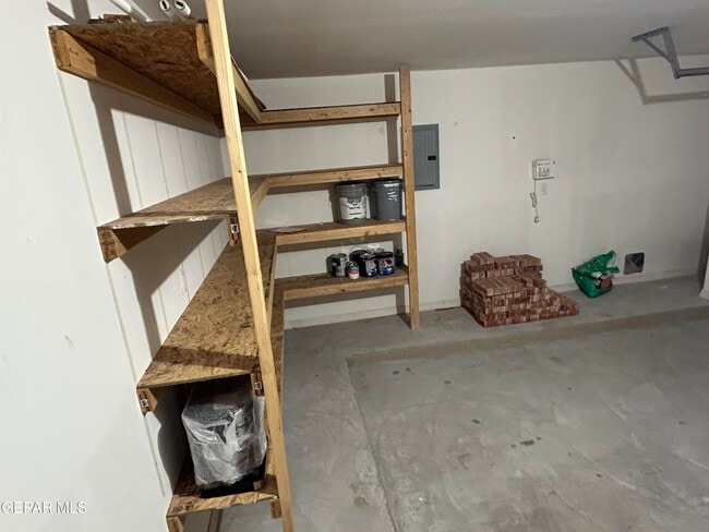 Building Photo - 14396 Alma Point