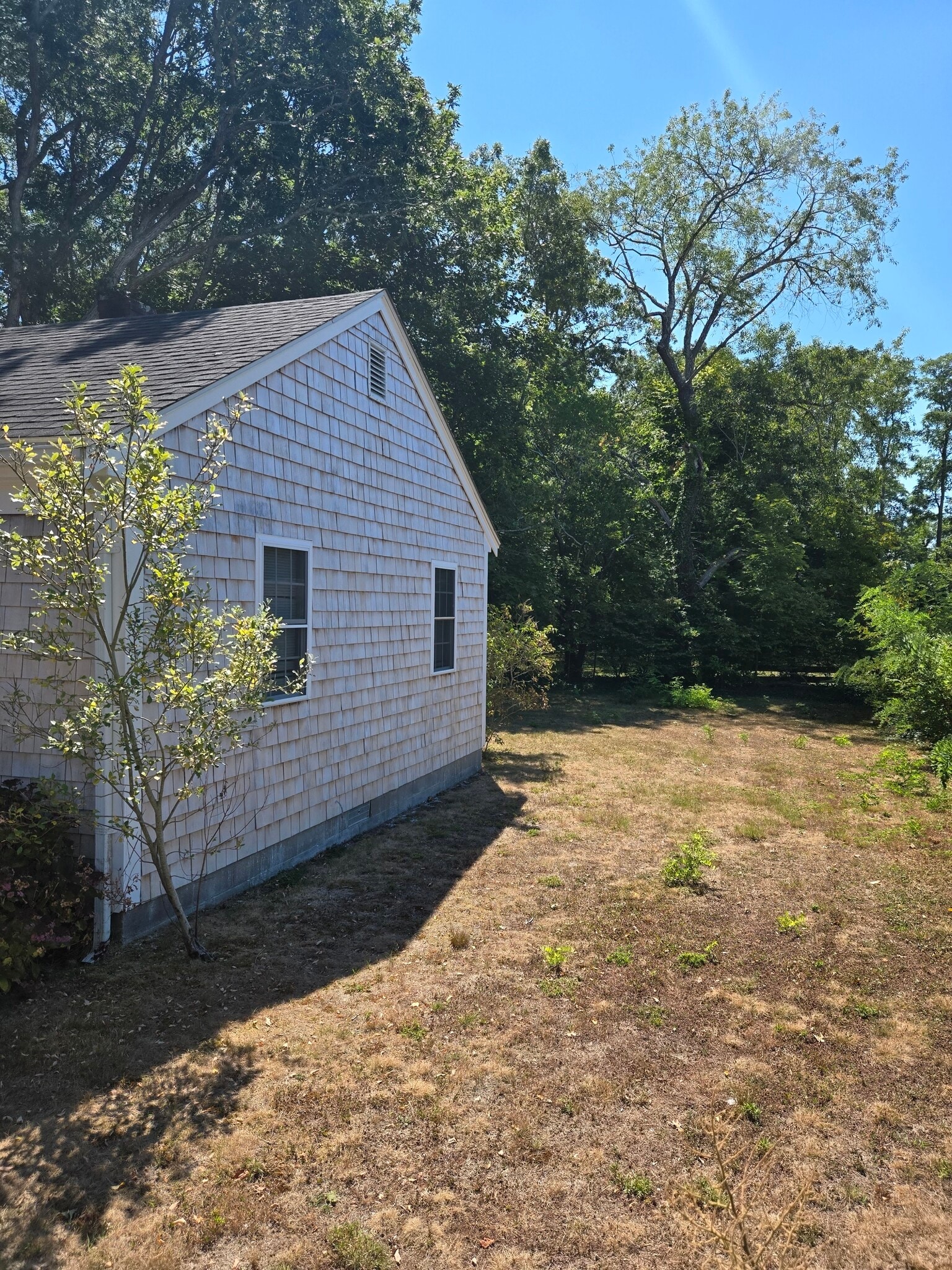 Building Photo - 13 Winslow Rd Rear