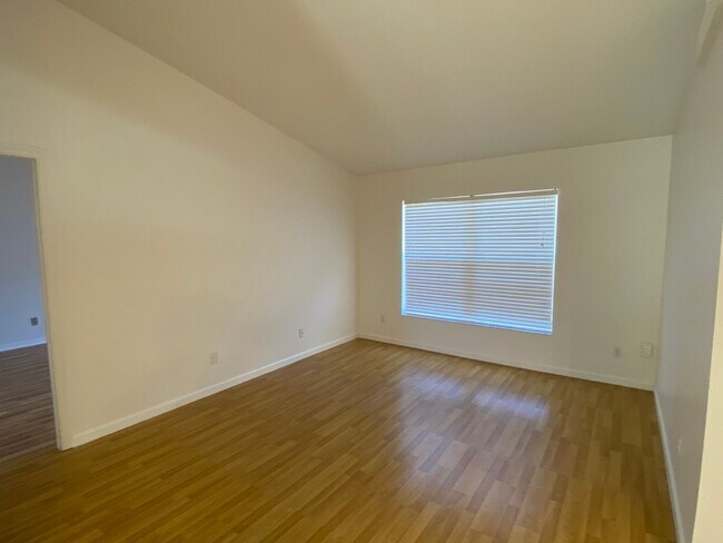 Building Photo - 15327 Lafite Ln