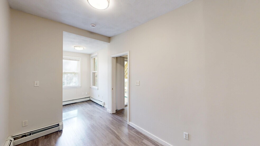 Building Photo - 129 Eutaw St