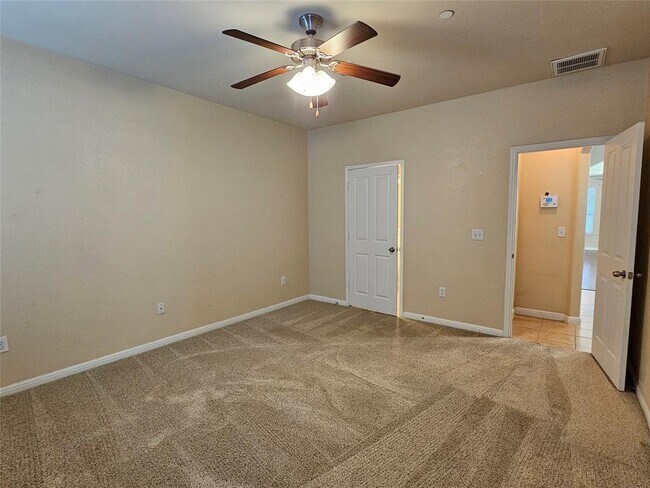 Building Photo - 808 Lost Pines Ln