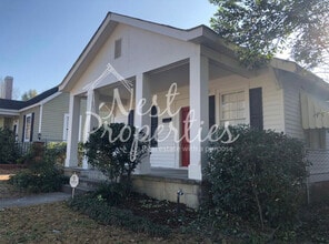 Building Photo - 5404 Colonial Dr