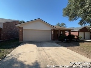 Building Photo - 3922 Canyon Pkwy