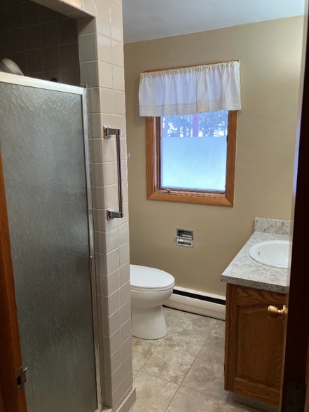 Building Photo - 1275 Kellogg St