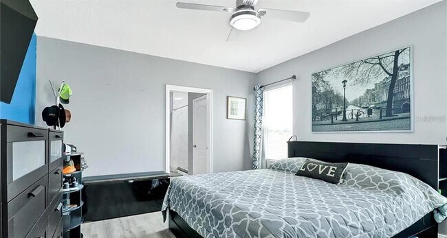 Building Photo - 2879 Common Crane Ct