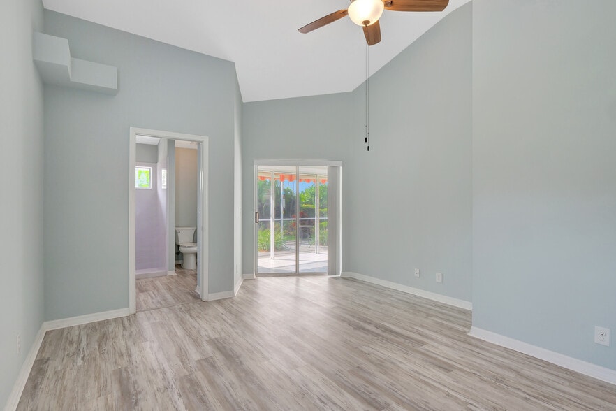 Building Photo - 22076 Seashore Cir