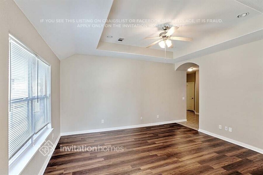 Building Photo - 13916 Garden Grove Dr