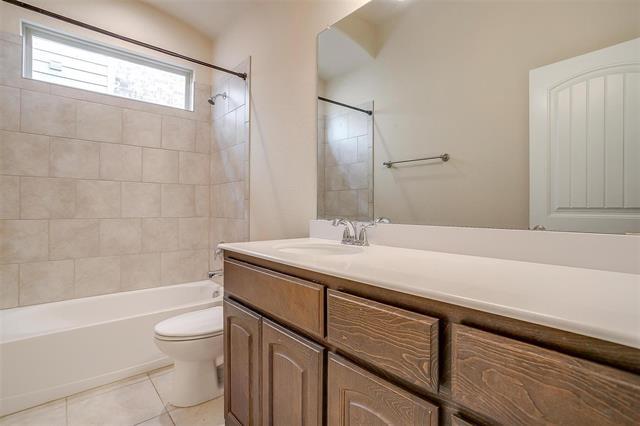 Building Photo - 205 Mineral Point Dr