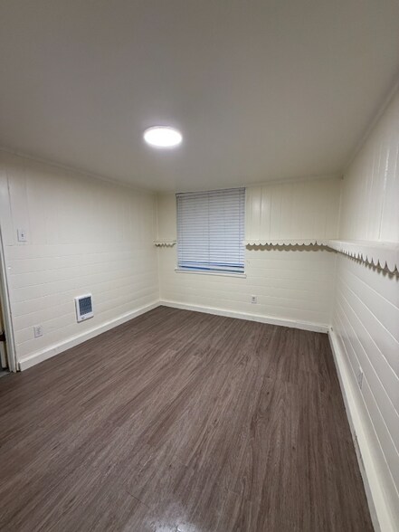 Building Photo - 24108 56th Ave W