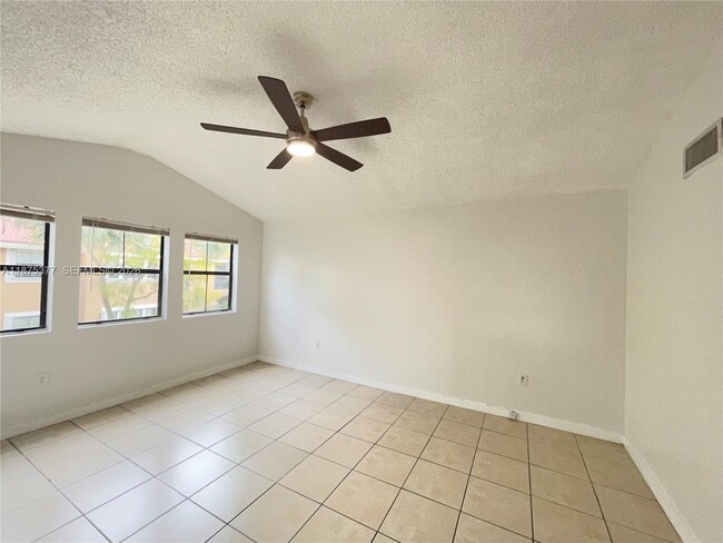 Building Photo - 15591 SW 105th Terrace