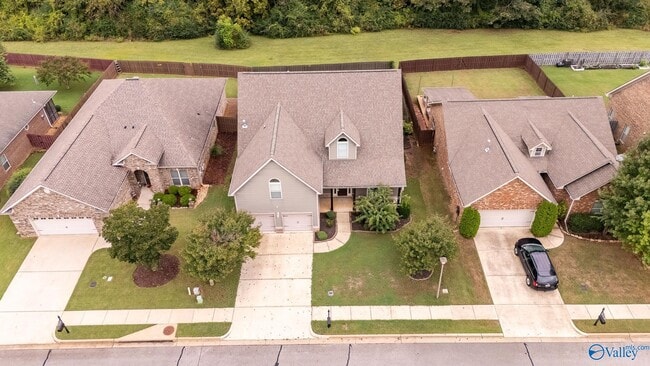 Building Photo - 110 Wolf Creek Trail SW