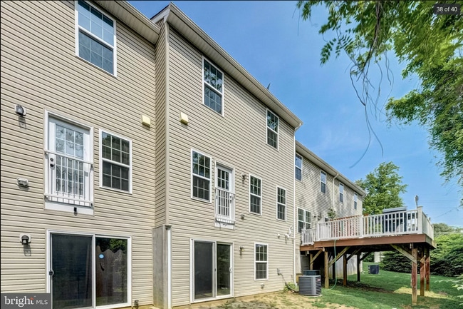 Building Photo - 61 Franklin Cir