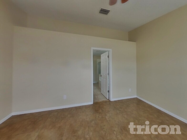 Building Photo - 10515 Walker Vista Dr