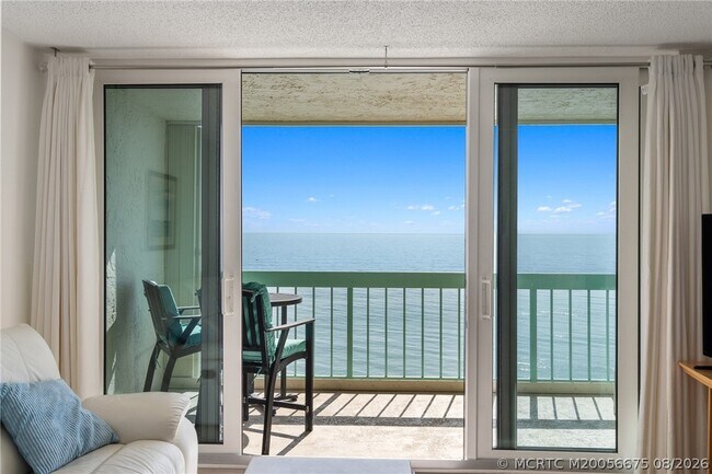 Building Photo - 9940 S Ocean Dr