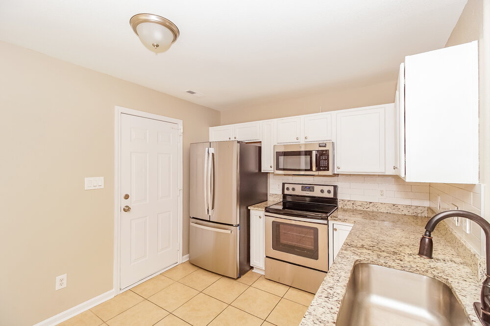 Building Photo - 4005 Planters Watch Dr