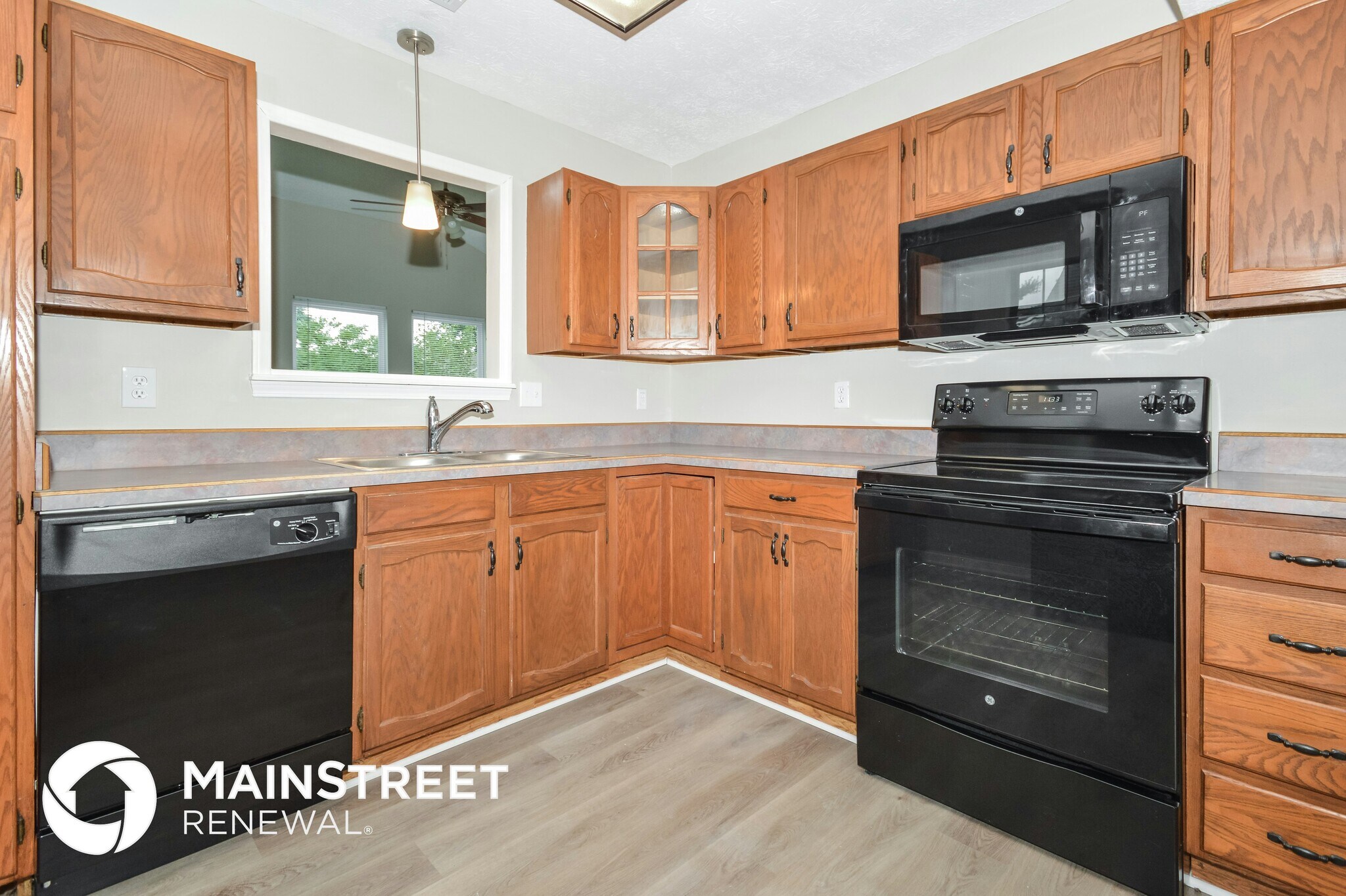 Building Photo - 1017 Crimson King Pkwy