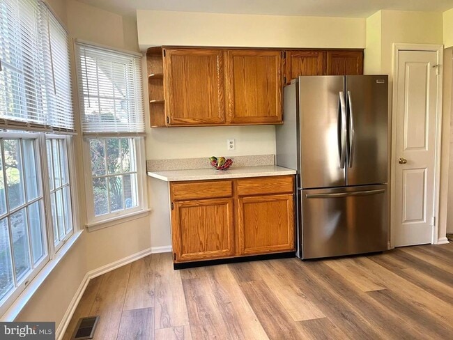 Building Photo - 13 Benjamin Rush Ln