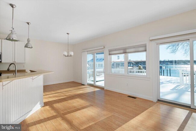 Building Photo - 204 Bar Harbor Rd