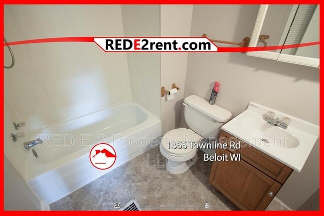 Building Photo - 1355 Townline Ave