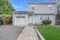 Building Photo - 491 Fairfield Ave