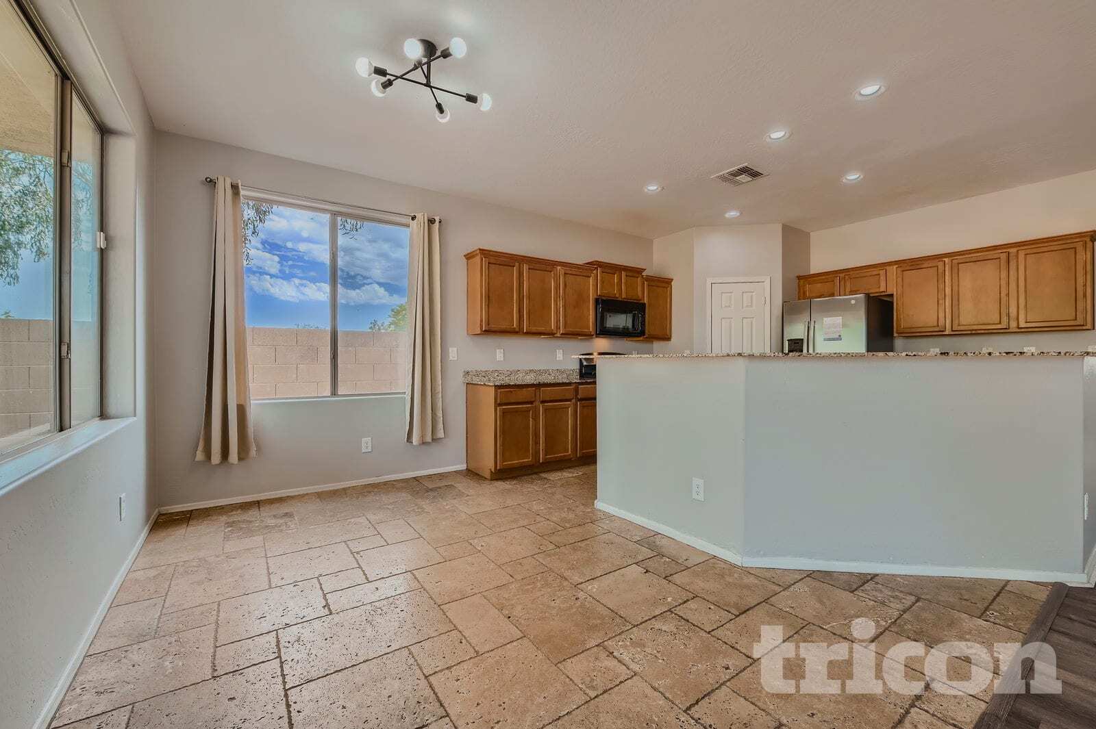 Building Photo - 6808 S 57th Ave