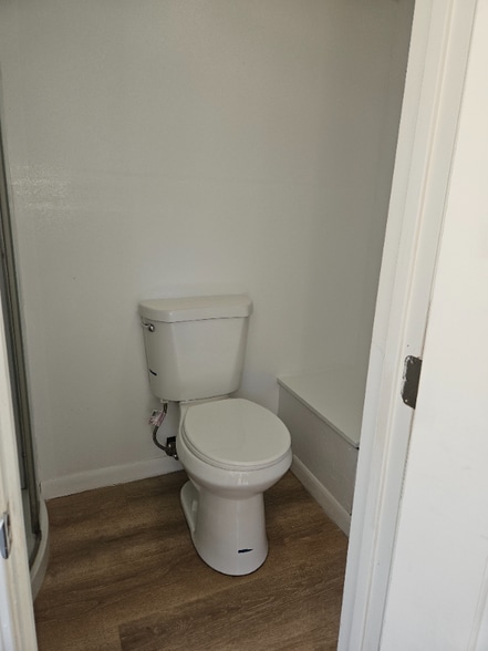 Building Photo - 272 Hoohie St