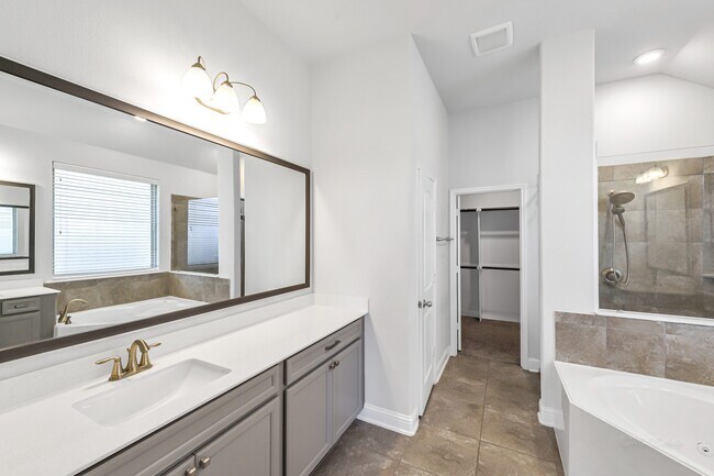 Building Photo - 29410 Barker Meadow Ln