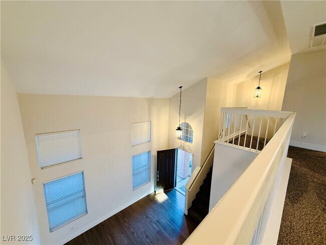 Building Photo - 1745 Mexican Poppy St