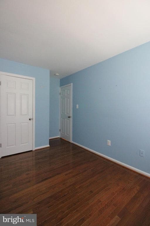 Building Photo - 5902 Langton Dr