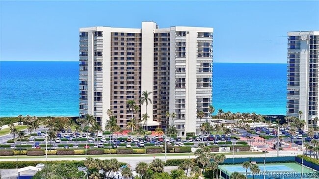 Building Photo - 9500 S Ocean Dr
