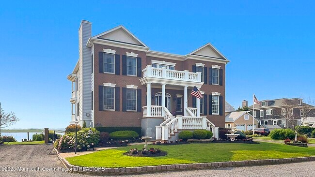 Building Photo - 1 Mara Vis Dr