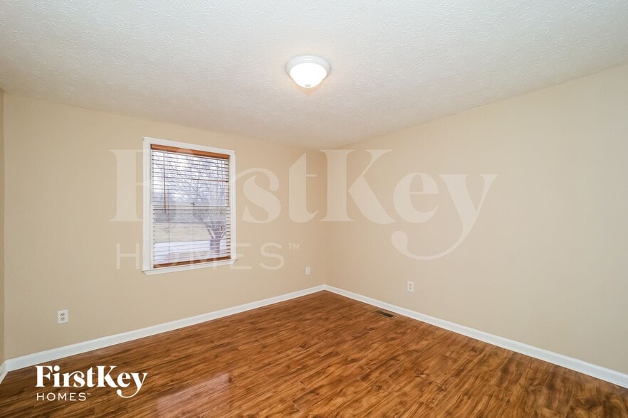 Building Photo - 4423 Treeline Way