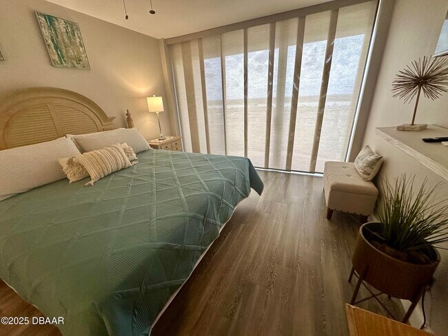 Building Photo - 2900 N Atlantic Ave