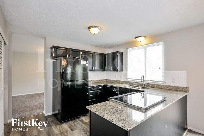 Building Photo - 12636 Flower Crest Ct