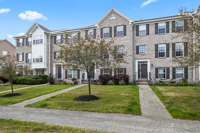 Building Photo - 226 Straughn Ln