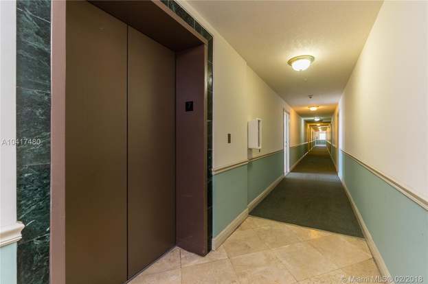 Building Photo - 3500 Coral Wy