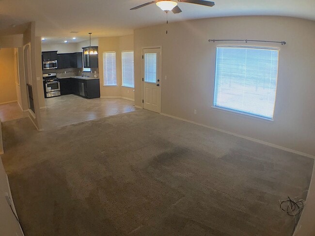 Building Photo - Northeast El Paso/Sandstone Ranch 4 bed Re...