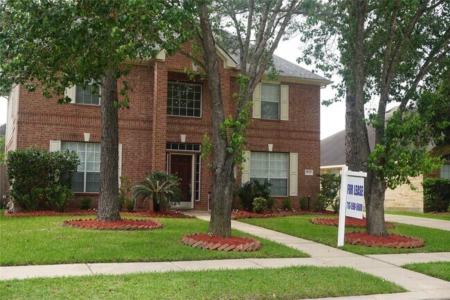Building Photo - 18715 Amesbury Manor Ln