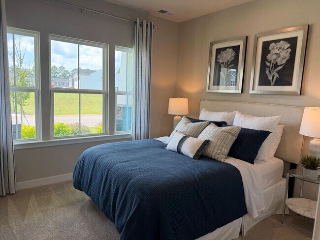 Building Photo - BRAND NEW CONSTRUCTION IN CANTERBROOK FARMS FOUNTAIN INN! 3 BED 2 BATH