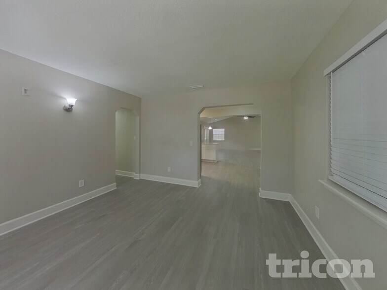 Building Photo - 11975 Cornelius St