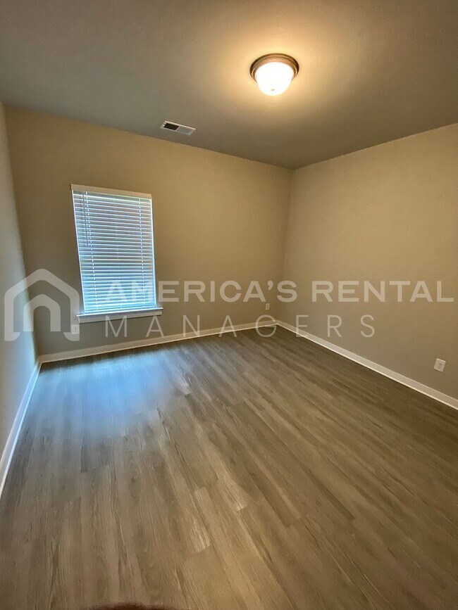 Building Photo - Home for Rent in Jasper, AL!