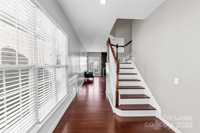 Building Photo - 15627 Canmore Street