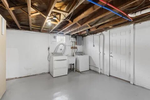 Building Photo - 7907 W Bruno Ave