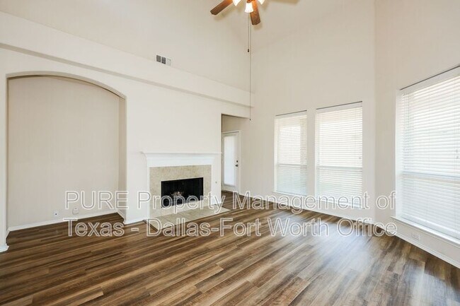 Building Photo - 3013 St Frances Dr