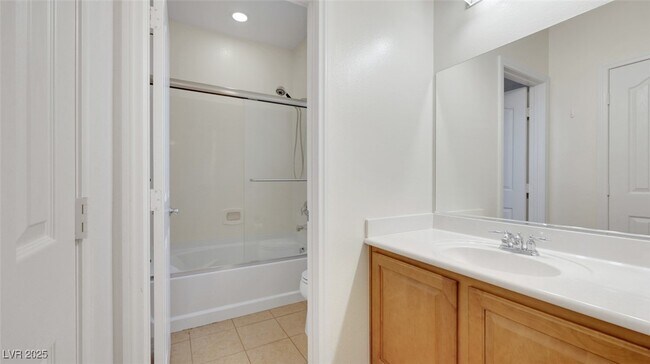 Building Photo - 9869 Iris Valley St