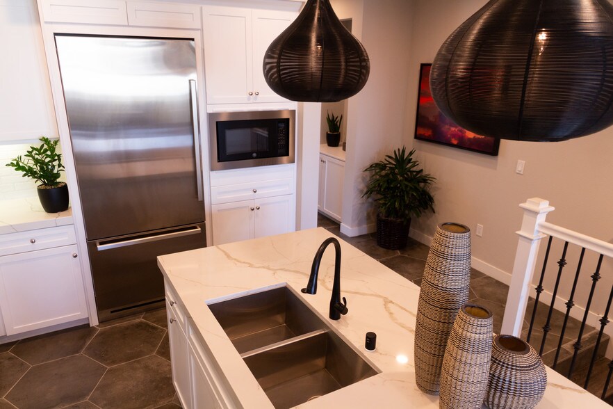 Building Photo - 1109 Hibiscus Way